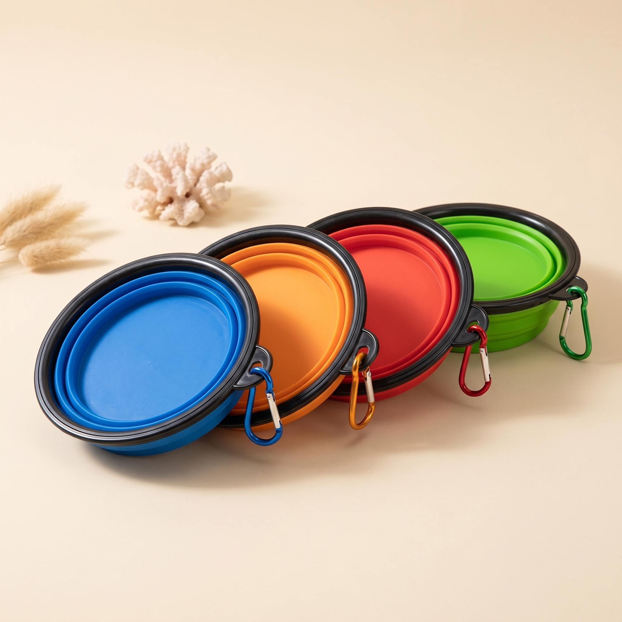 Faltbarer Hunde-Wassernapf mit Karabiner